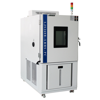 高低溫試驗(yàn)箱對電動汽車起著至關(guān)重要的作用